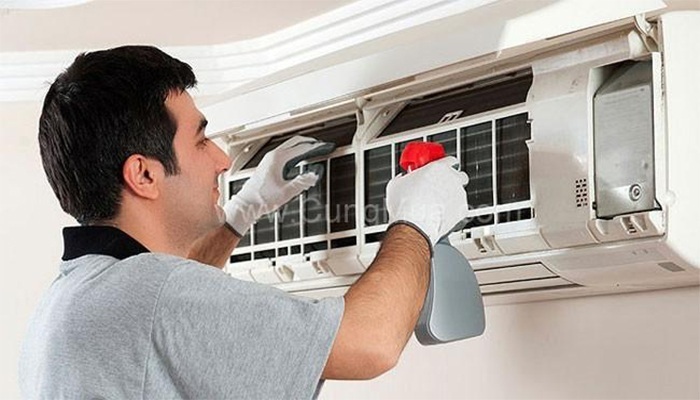 Các bước tự vệ sinh điều hòa tại nhà đúng cách